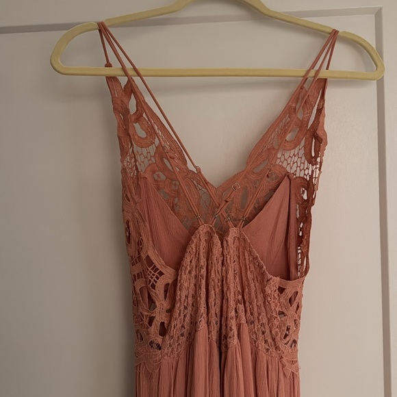 Pink Sundress - Picture 5 of 5